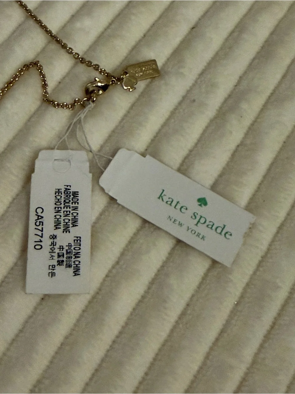 kate spade New York “Take a Bow” Gold Tone Necklace NWT